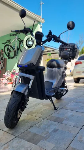 Autopropelido GT1 1000w