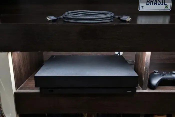Vídeo Game - Xbox One X - estado de novo
