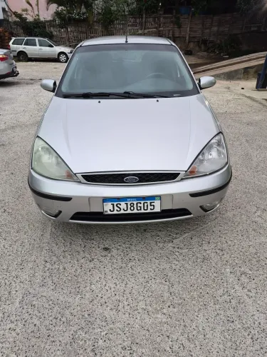 Ford Focus 1.6 S/se/se Plus Flex 8v/16v 5P 2009