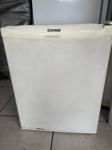 Frigobar cônsul impacto 127v