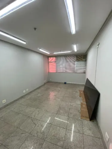 Oportunidade! Conjunto de 2 salas no melhor ponto do centro de BH.