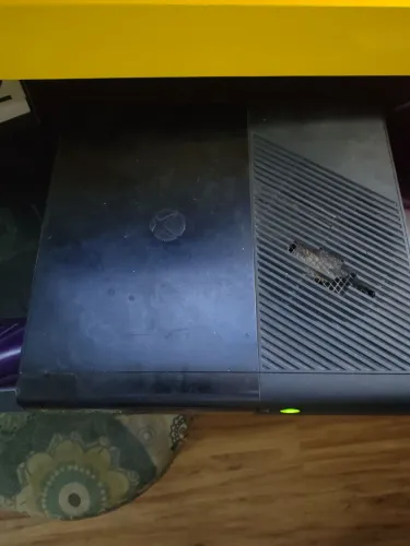 Xbox 360 mais Kinect mais 3 jogos