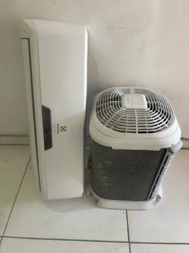 Vendo ar condicionado 9.000 btus 
