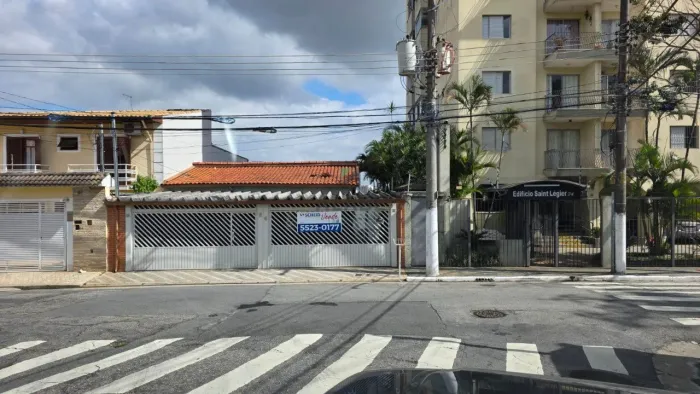 Terreno a venda no Jardim Marajoara.