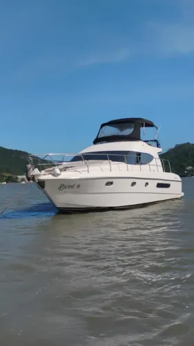 AZIMUT 40 FLYBRIDGE