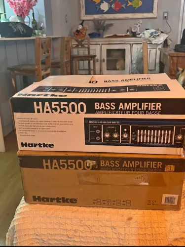 Amplificador Hartke HA 5500