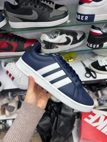 Tênis Adidas Court couro azul 38 ao 43