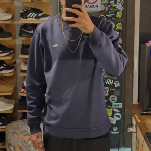 moletom de gola careca da Lacoste