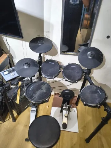 Bateria eletrônica Waldman 