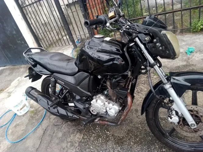 Fazer 150 a venda