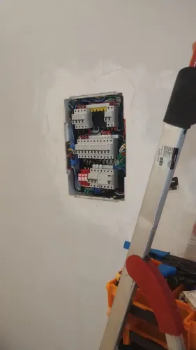 Reparos Elétricos com Segurança e Qualidade