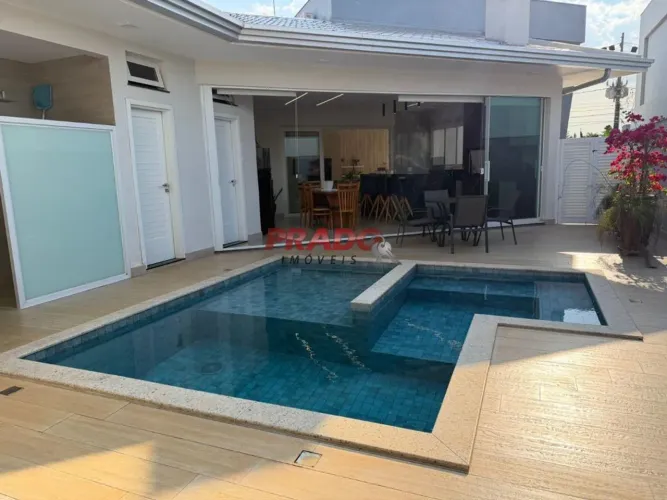 Casa à venda em Marialva, Centro, com 3 suítes, com 279.9 m², RESIDENCIAL ITIRAPUÃ