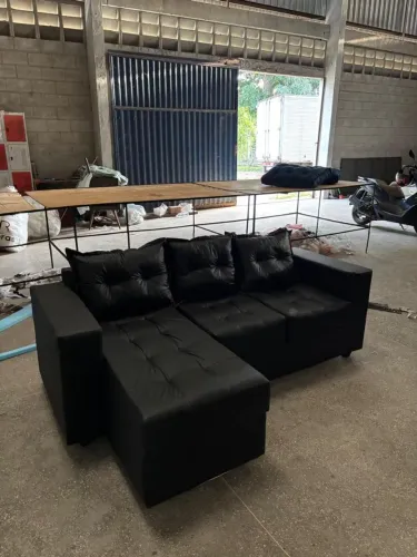 Sofá De Canto Chaise Em Courino