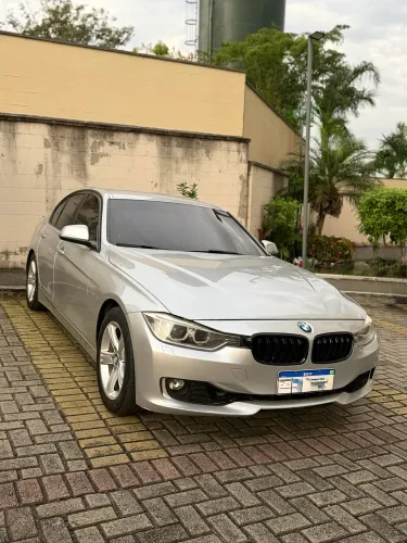 BMW 320I A Modern/sport TB 2.0/a.flex 16V 4P 2013