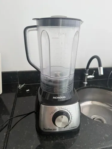 Vendo Ventilador Mundial Turbo preto