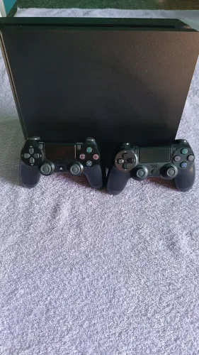 Ps4 slim