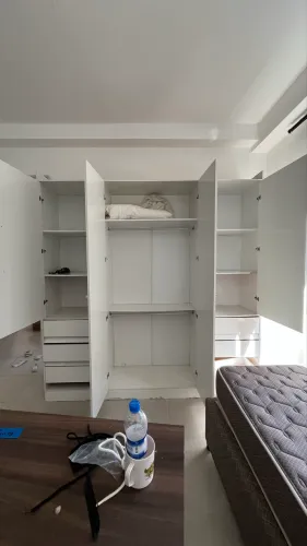 Guarda Roupa