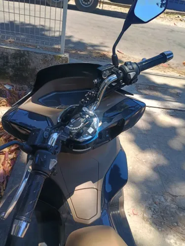 Vendo pcx 2025 a maís completa DLX linda .