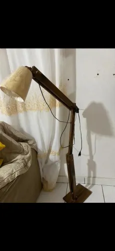 Abajur rústico madeira 