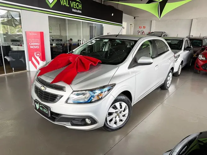 Chevrolet Onix Hatch LT 1.4 8V Flex Power Mec. 4P 2015