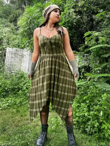 Vestido verde xadrez plus size 2XL(G2) de alcinha