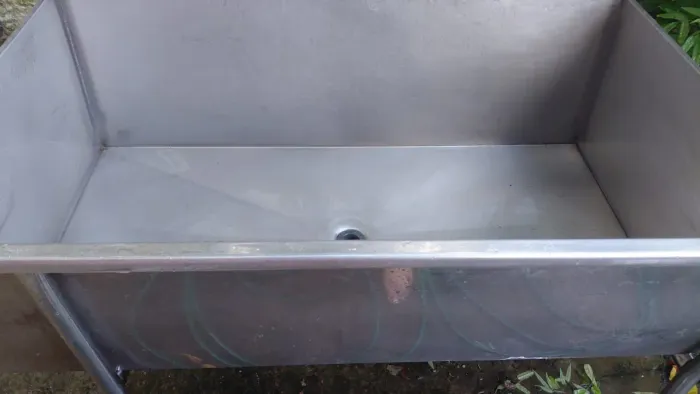 Cuba tipo tanque e suporte toda em inox
