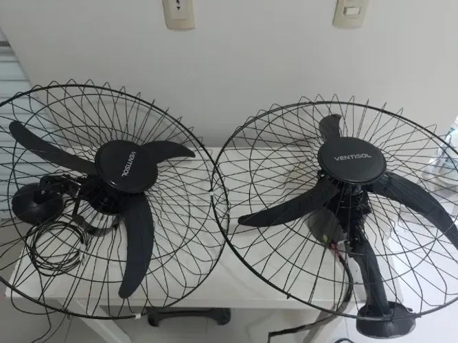 Dois ventiladores ventisol 60cm
