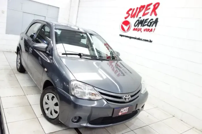 Toyota Etios XS 1.5 Flex 16V 5P Mec. 2016