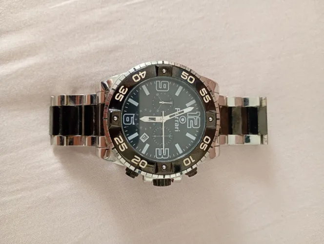 Relógio masculino Ferrari