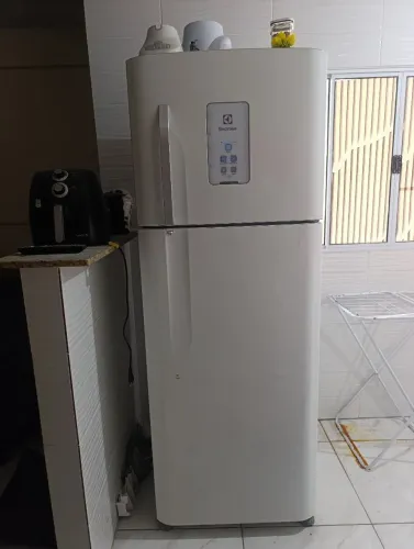 Vende-se geladeira Electrolux duplex frosfree