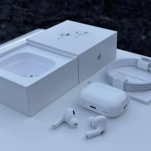 iPhone 11 + Air Pods Pro 2