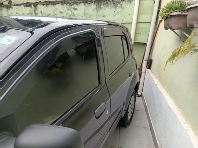 Fiat Uno Vivace/rua 1.0 EVO Fire Flex 8V 5P 2012