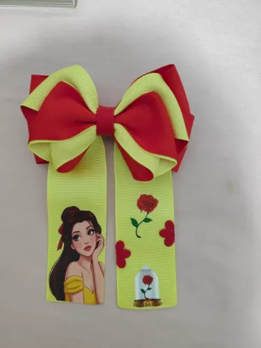 Laços personalizados princesas