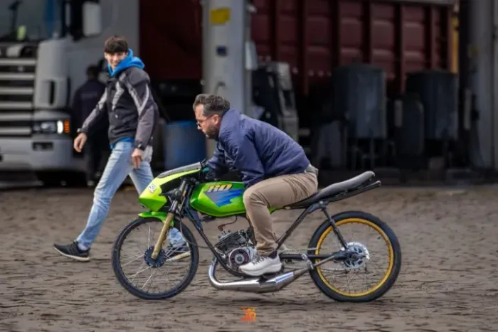 RD135