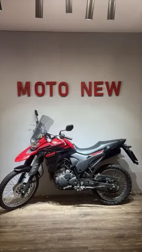 Yamaha Xtz 250 Lander vermelha 2024