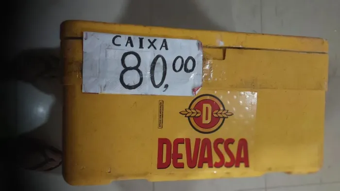 1 CAIXA DE ISOPOR  100 LITROS 