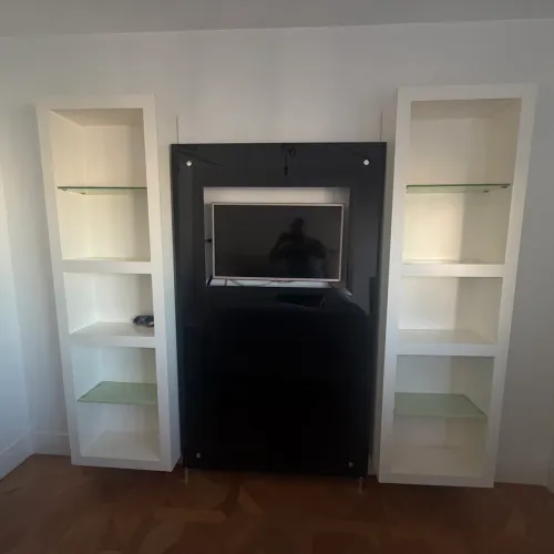 Rack em Laca Branca para Sala ou Quarto