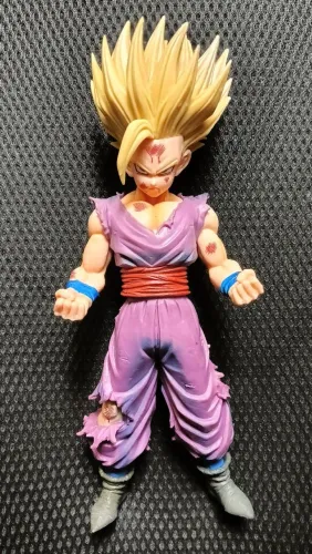Action Figure Gohan Super Saiyajin 2 (Saga Cell) - Dragon Ball Z