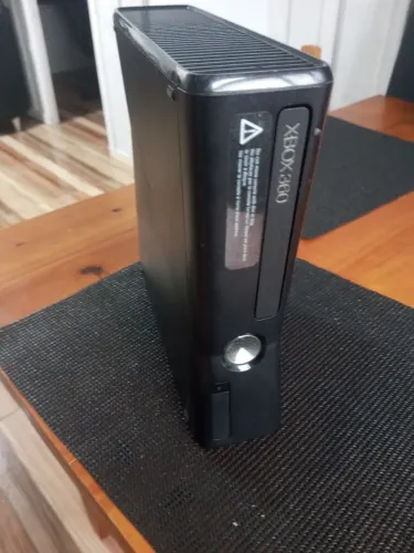 Xbox 360 Muito pouco usado