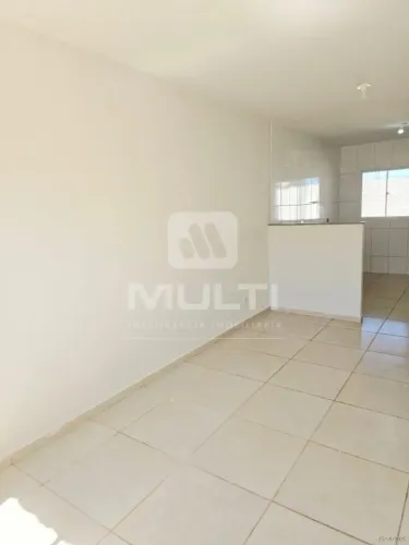 Casa - LUIZOTE DE FREITAS 4