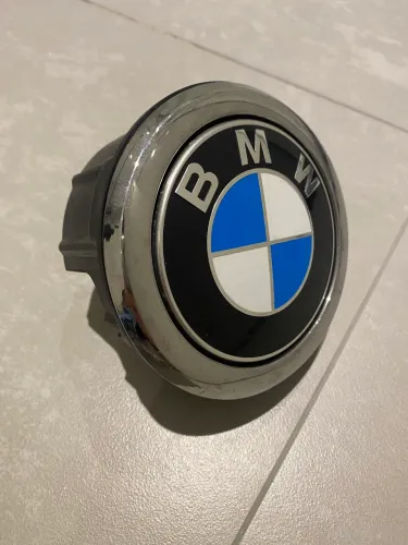 Emblema Maçaneta Porta Malas Bmw 118i 2015 Original