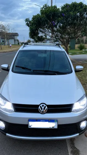 Volkswagen Crossfox 1.6 MI Total Flex 8V 5P 2011