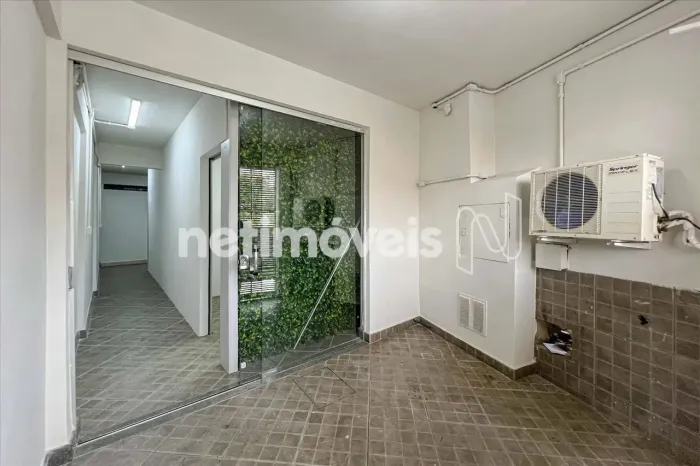 Casa Comercial no Cachoeirinha 203m²; 06 Salas | Próxima ao Anel e MOVE