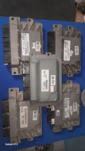Módulos de injeção eletrônica sandero 3/4 cilindros