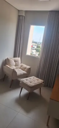 Poltrona + Pulf Para Amamentação e Sala de estar Confortável