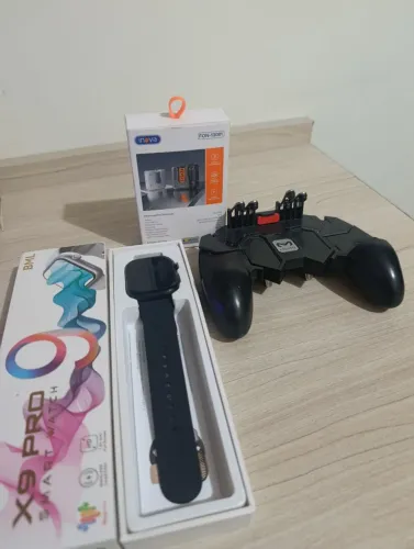 Kit Completo de Tecnologia - Smartwatch 0 Uso + Fone Gamer + Controle para Celular
