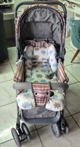 Carrinho de bebê