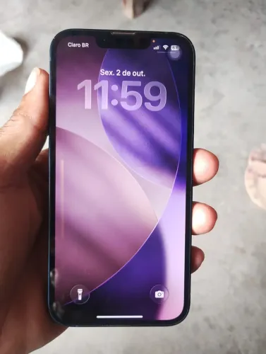 iPhone 13