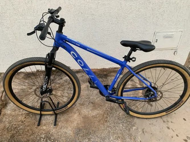 Bicicleta Aro 29 Colli semi nova
