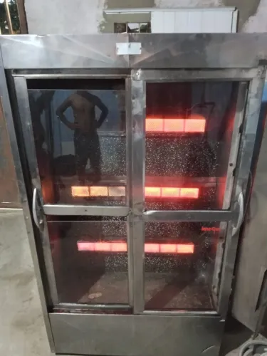 Máquina de assar frango